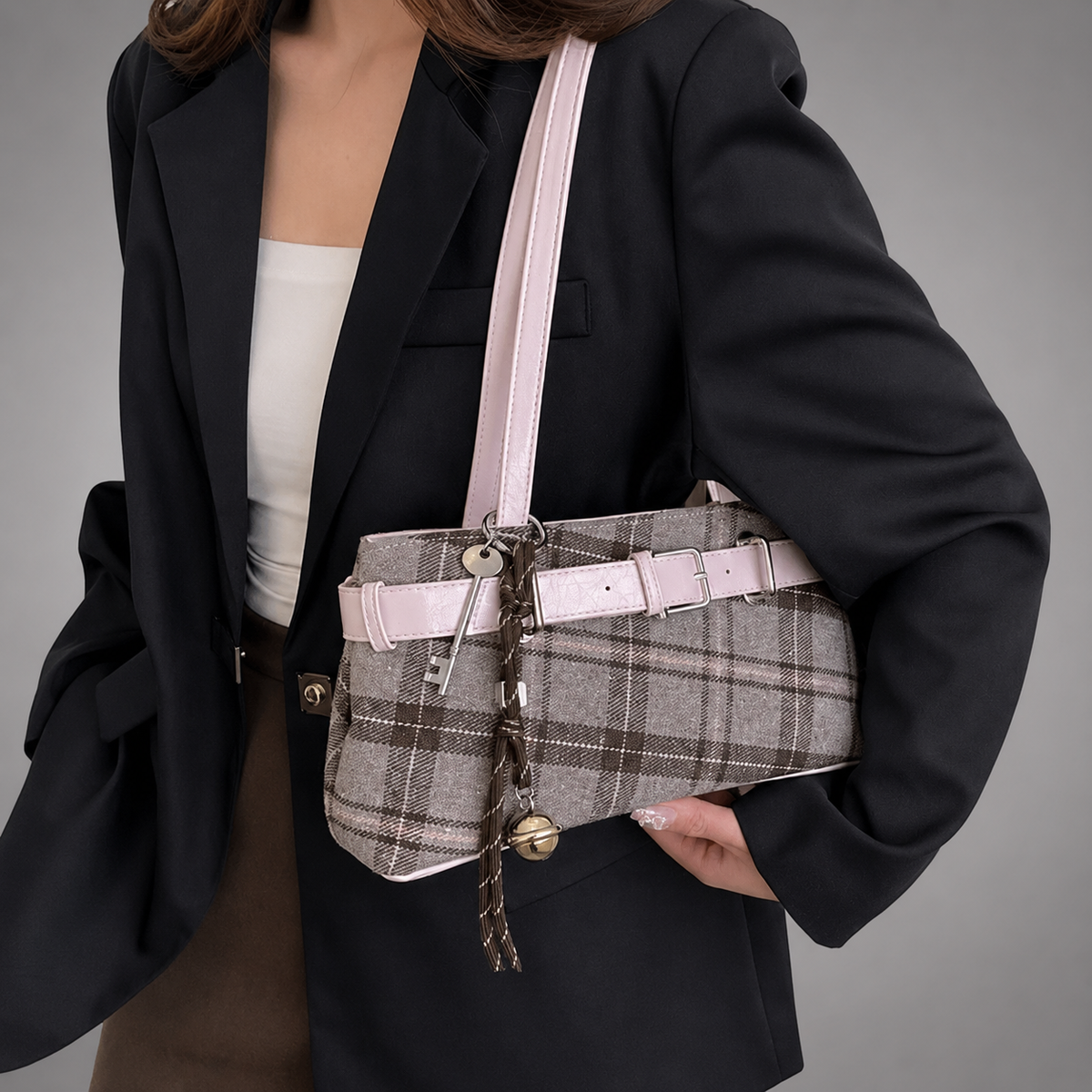 Women's Large Capacity Checked Shoulder Bag – Soft PU Leather with Zipper Closure