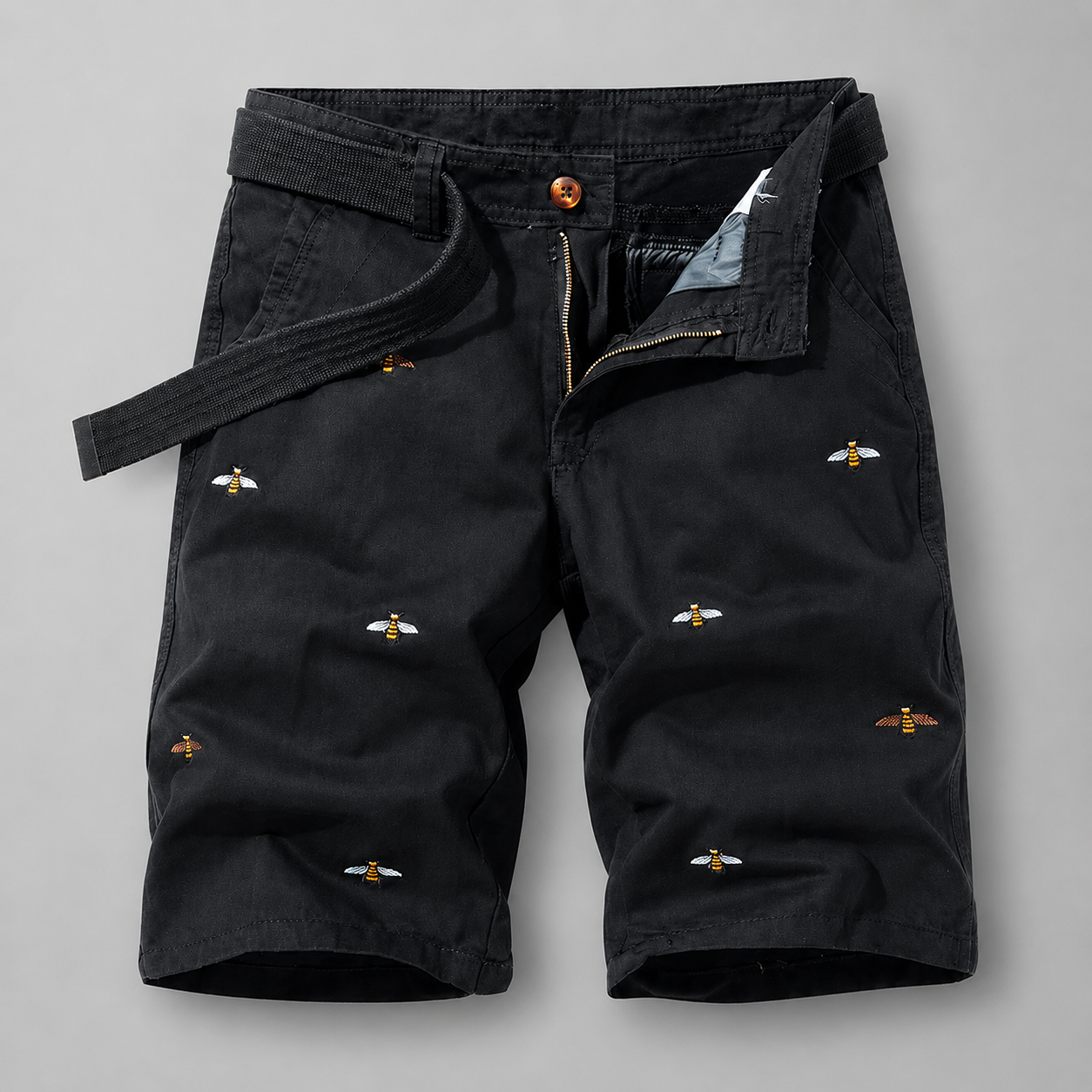 Men's Cotton Shorts – Relaxed Fit with Embroidered Bee Pattern and Woven Belt