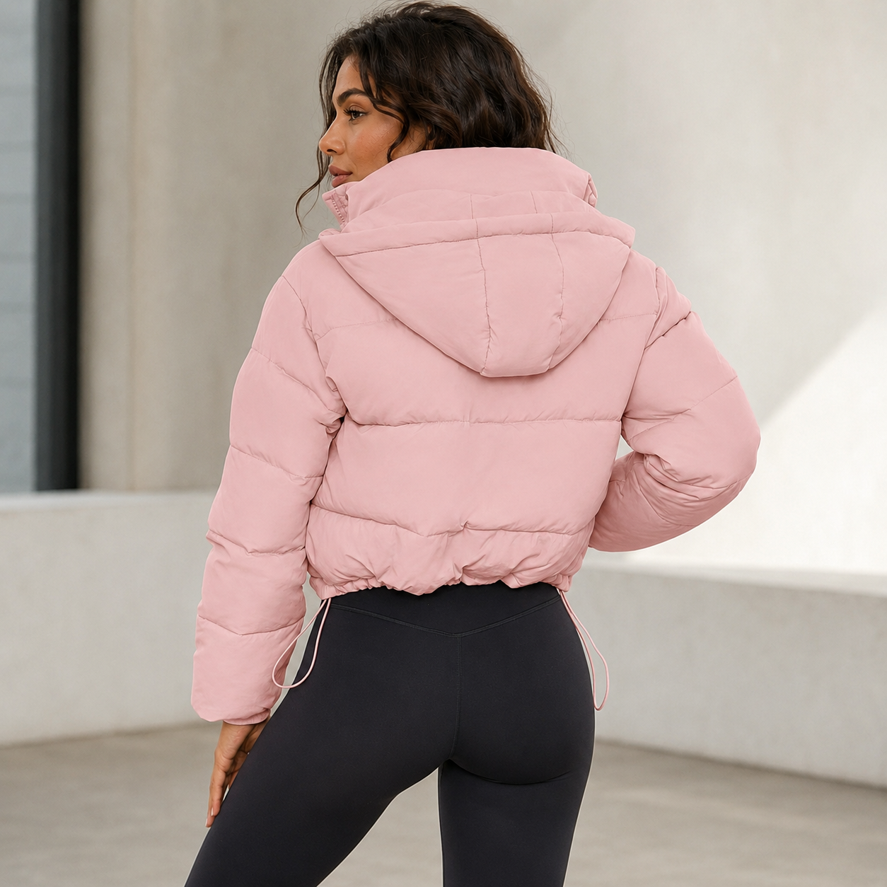 Women's Cropped Puffer Jacket – Quilted Insulation with Adjustable Hem