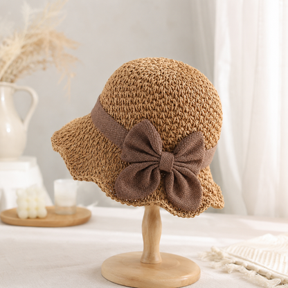 Women's Foldable Straw Sun Hat – Breathable with Retro Bow