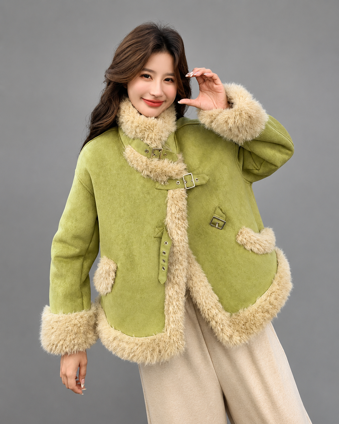 Women's Short Lamb Wool Jacket – Green Fur Detail – Autumn/Winter