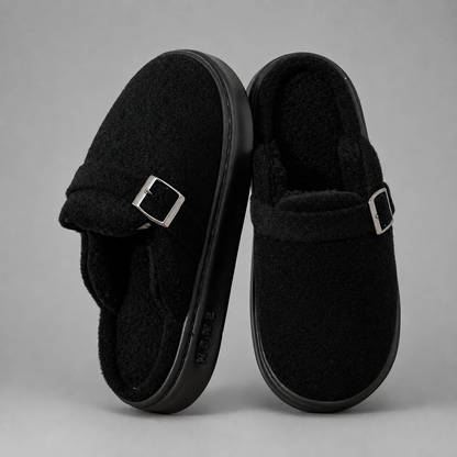 Women's Plush Indoor Slippers – Fluffy Fur Design, Slip-On Closure