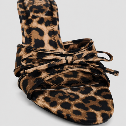 Women's Black Cat Heel Beach Sandals – Clip Toe Design with Fine Straps