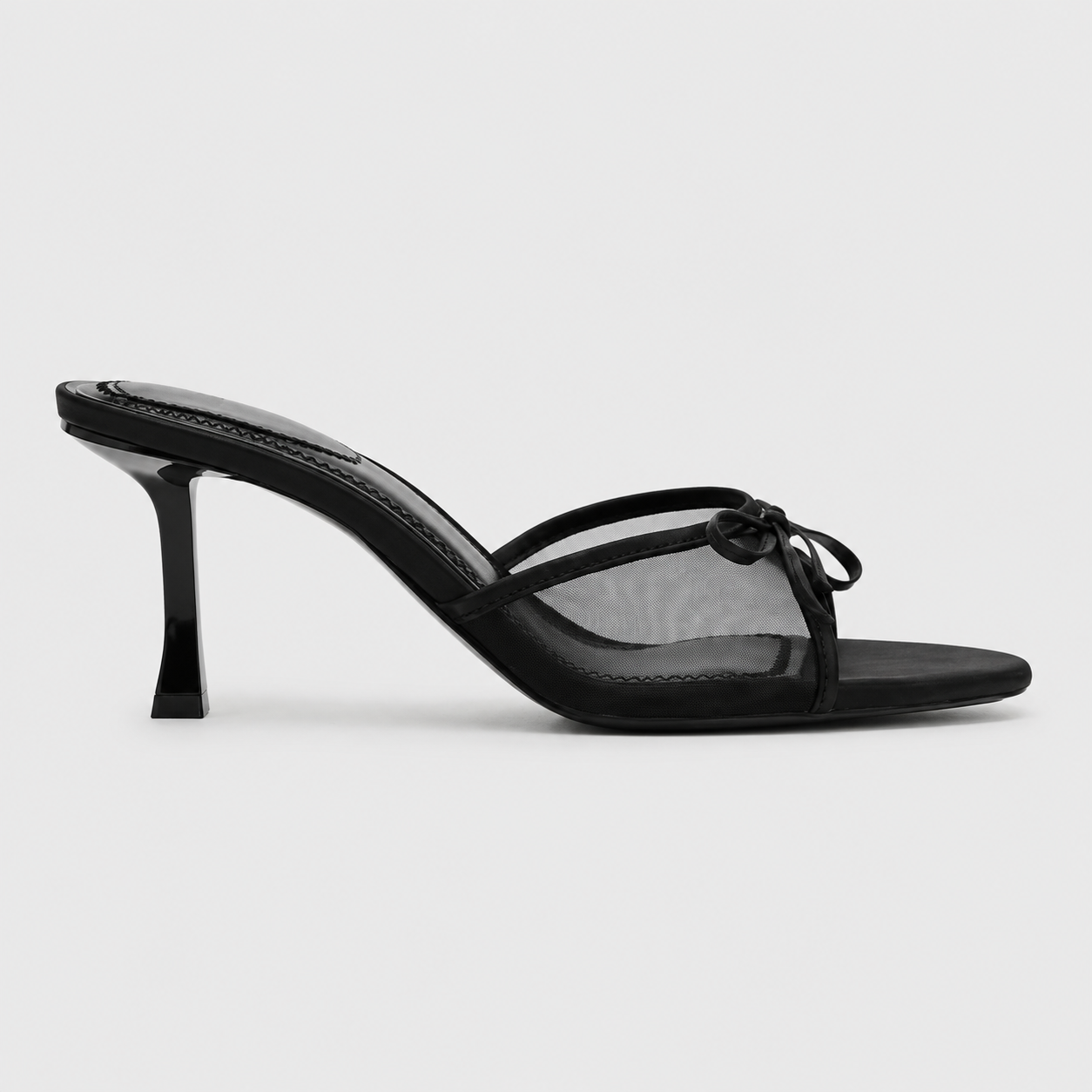 Women's Black Cat Heel Beach Sandals – Clip Toe Design with Fine Straps