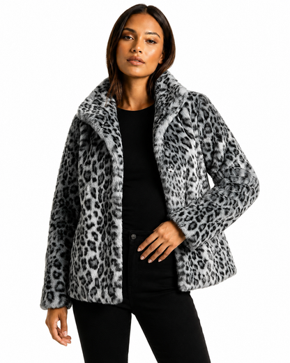 Women's Leopard Print Teddy Jacket – Relaxed Fit With Plush Fabric