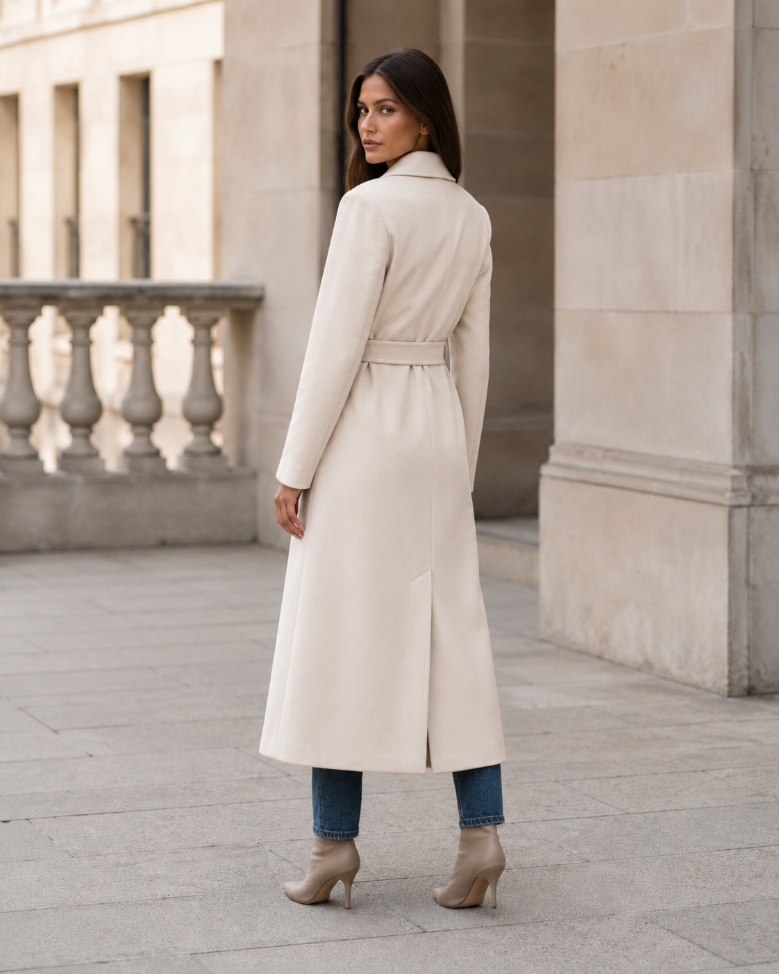 Women's Wool Double-Breasted Long Coat – Tailored Fit with Adjustable Waist