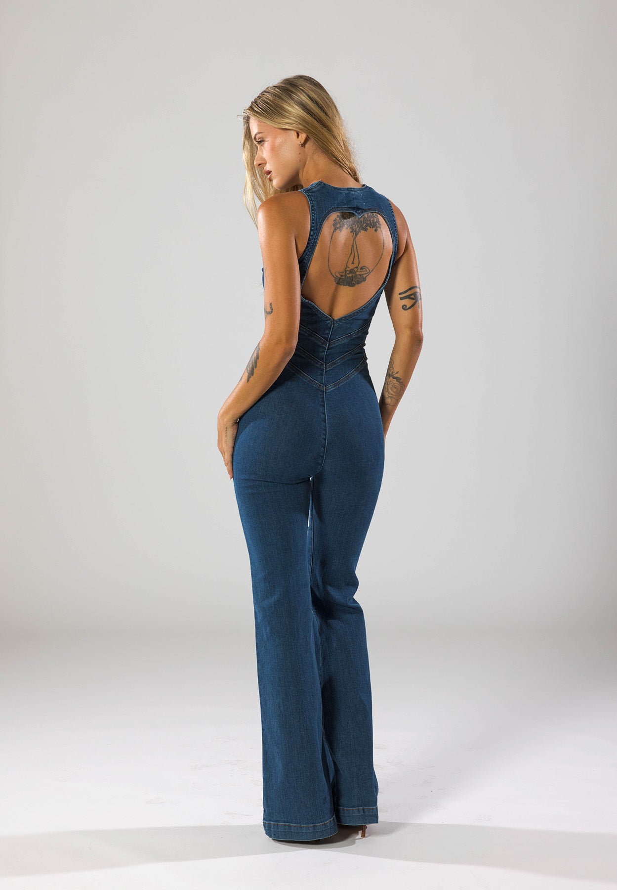Women's High-Quality Denim Jumpsuit | Stylish Heart-Shaped Silhouette with Deep Plunge Neckline 2