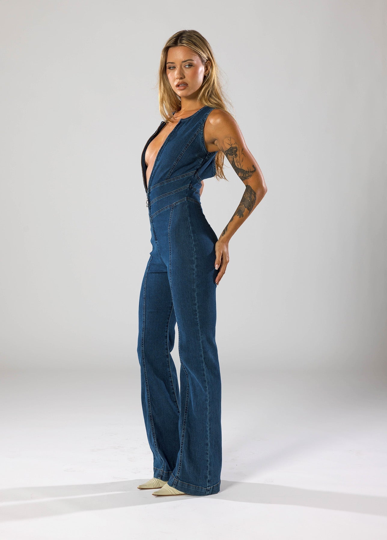 Women's High-Quality Denim Jumpsuit | Stylish Heart-Shaped Silhouette with Deep Plunge Neckline 5