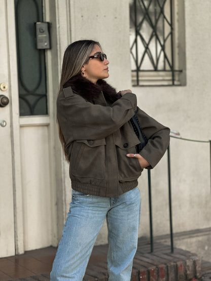 Women's Suede Effect Jacket | Elegant Removable Collar Outerwear | Stylish Winter Coat 5